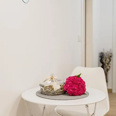 Borna Apartment *